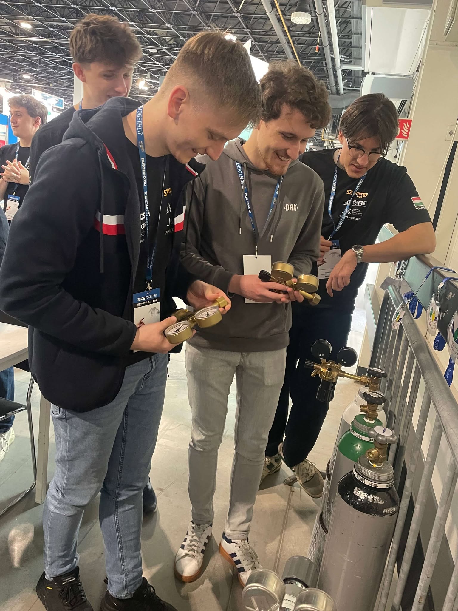 techtogether2.jpg
